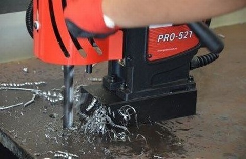Twist drill capacity up to 23mm